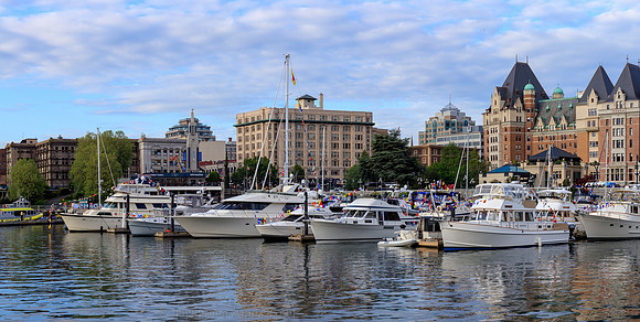GSK-5DsR-0010691-Pano - Victoria BC Harbour